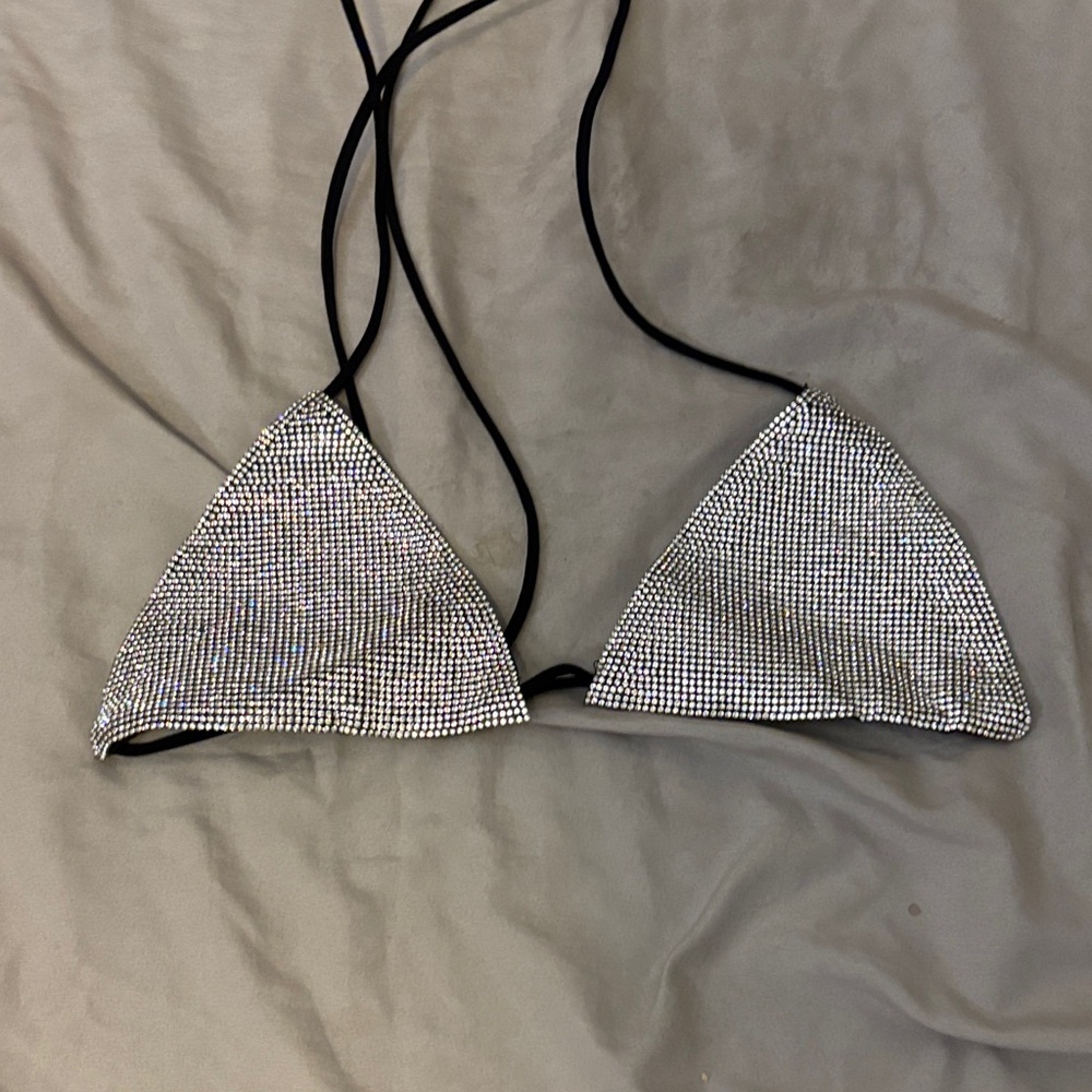 Stylish Black and Silver Women's Crop Top